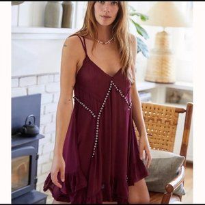 Free People Slip Dress Sz M Red Burgundy Trapeze V-Neck Studded Cross Ba…